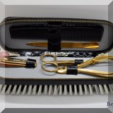 Z02. Vintage brush kit. 
